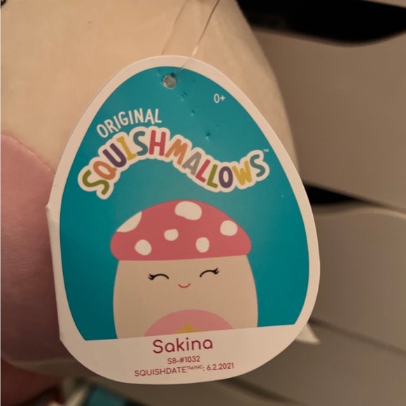 Squishmallows Sakina the Mushroom 8” Hot Topic Exclusive - Picture 3 of 3